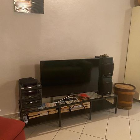 Casa Amorino Apartment Лука Екстериор снимка