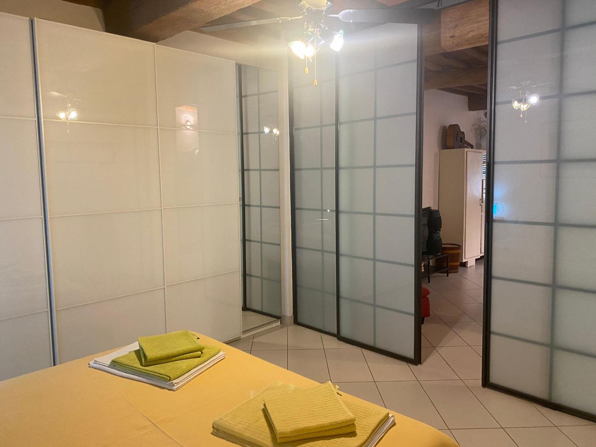 Casa Amorino Apartment Лука Екстериор снимка